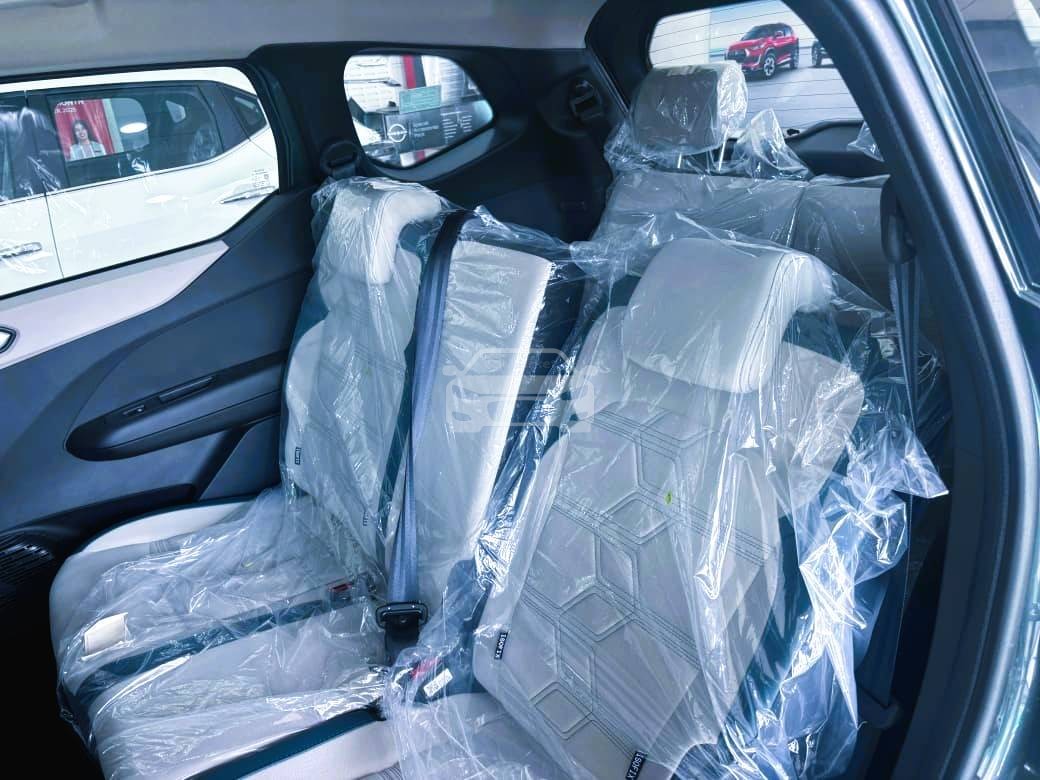 Slider Indicator Image 4