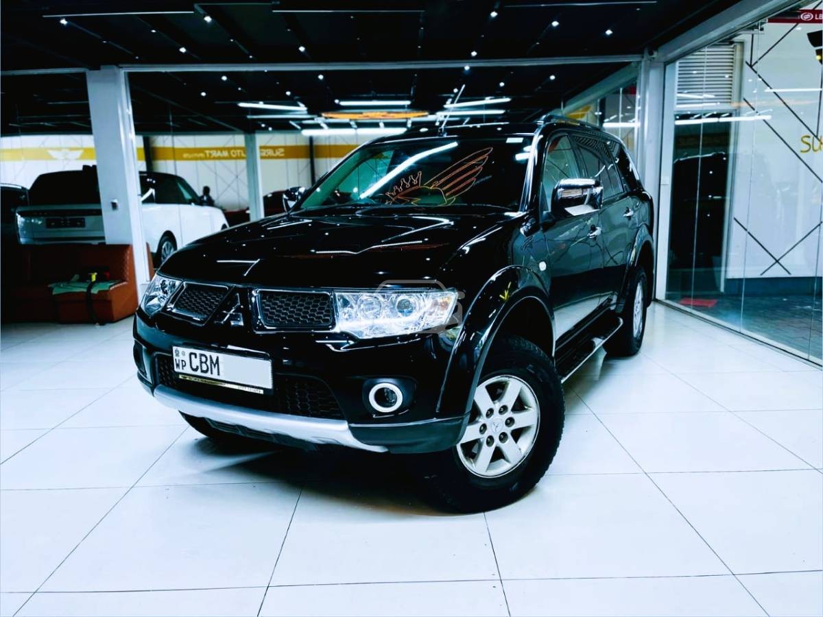 Image Mitsubishi Montero Sport 2012 